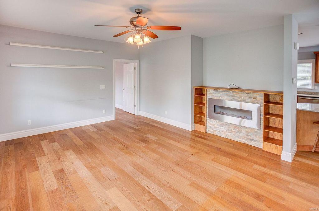 321 Longhi Road Collinsville, IL 62234 - Photo 6 of 46 Gallery Image 6