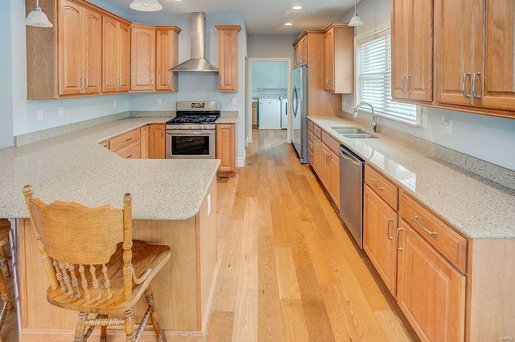 321 Longhi Road Collinsville, IL 62234 - Photo 8 of 46 Gallery Image 8