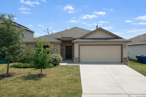 $1,875 | 6930 Emerald Valley, San Antonio, TX 78242