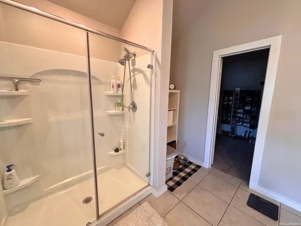 $1,900 | 6930 Emerald Valley, San Antonio, TX 78242