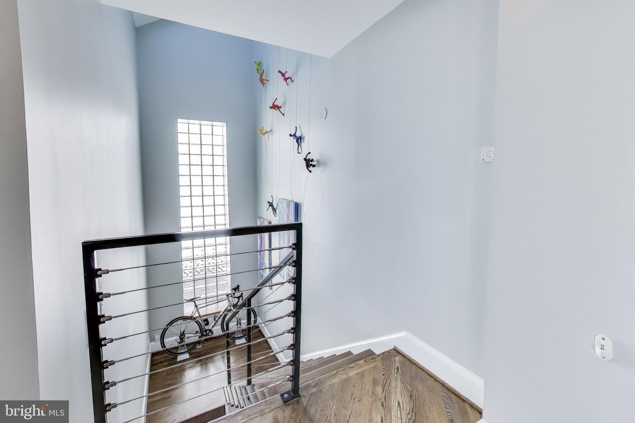 2370 Champlain Street Northwest, Unit 34 Washington, DC 20009 - Photo 14 of 45 Heroic open stairway