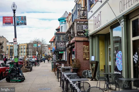 $900,000 | 2370 Champlain Street Northwest, Unit 34, Washington, DC 20009