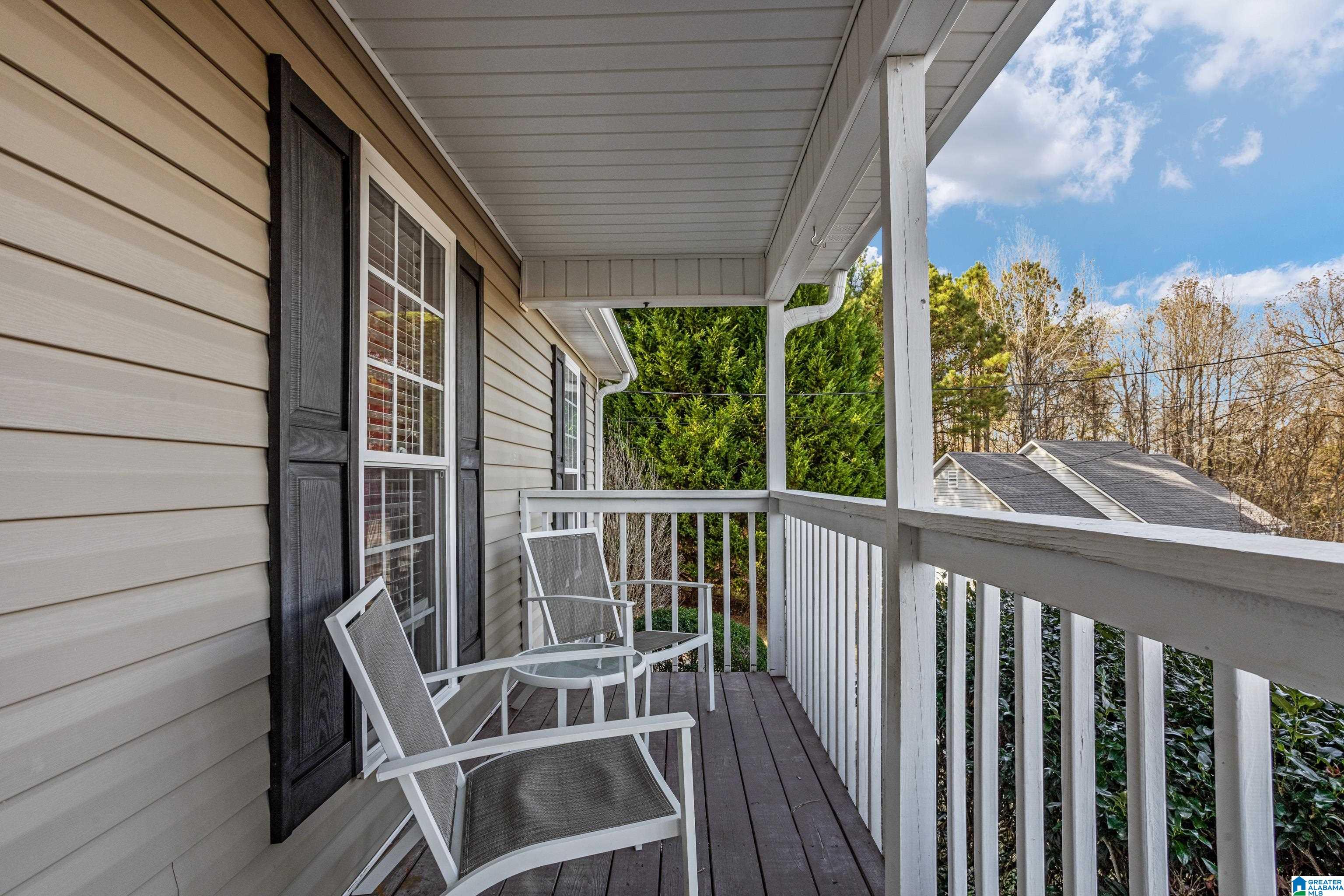 35 Hidden Circle Hayden, AL 35079 - Photo 3 of 28