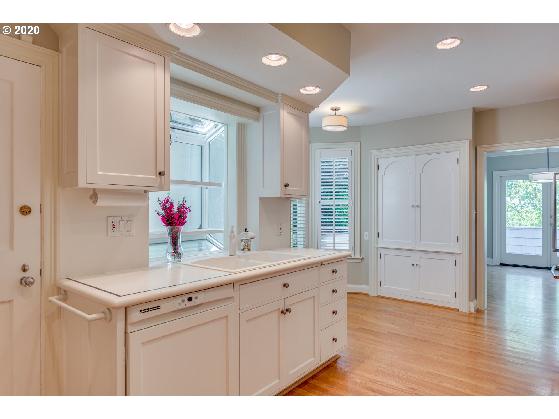 2891 Northwest Cumberland Road Portland, OR 97210 - Photo 12 of 32 Kitchen