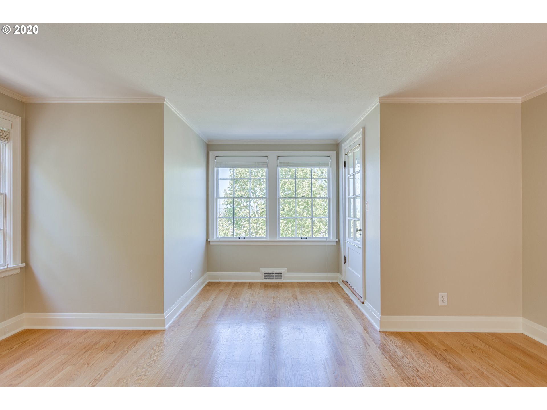 2891 Northwest Cumberland Road Portland, OR 97210 - Photo 23 of 32 Bedroom, Primary #2