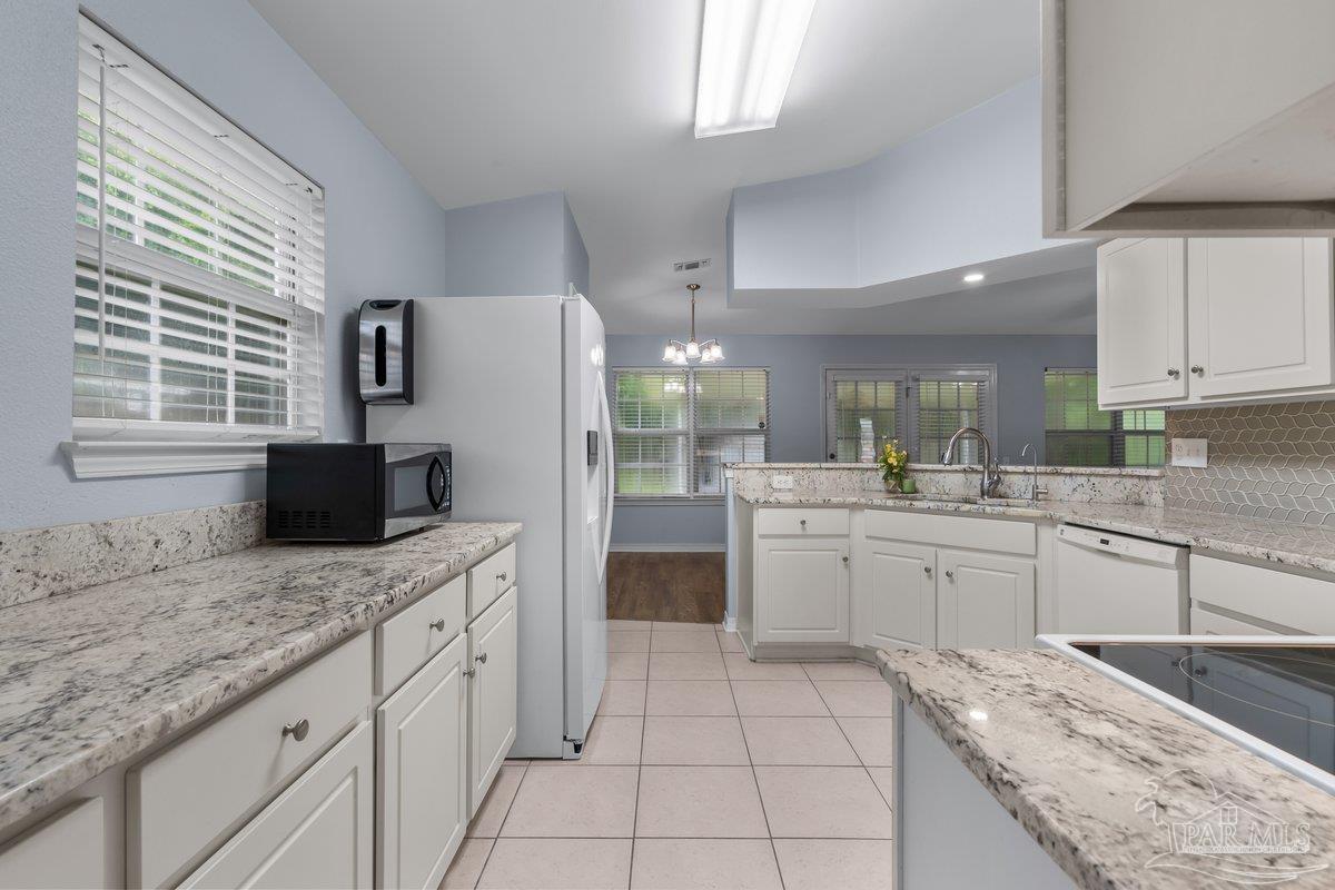 1039 Brownfield Road Pensacola, FL 32526 - Photo 13 of 41