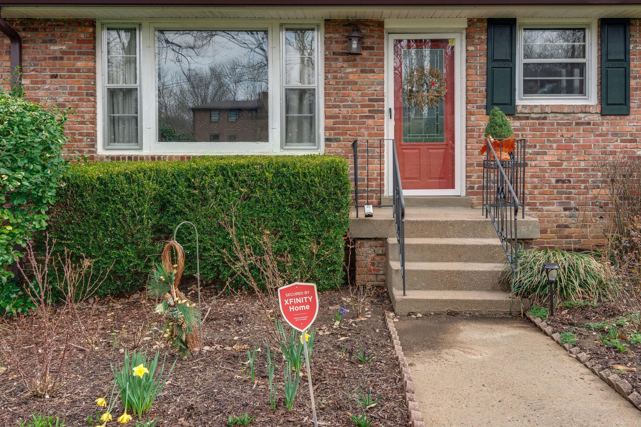 1118 Sparta Road Nashville, TN 37205 - Photo 26 of 26 When Spring arrives the roses begin to bloom!