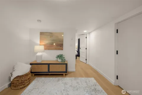 $639,000 | 14321 Interlake Avenue North, Unit A, Seattle, WA 98133