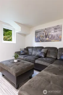 $639,000 | 14321 Interlake Avenue North, Unit A, Seattle, WA 98133