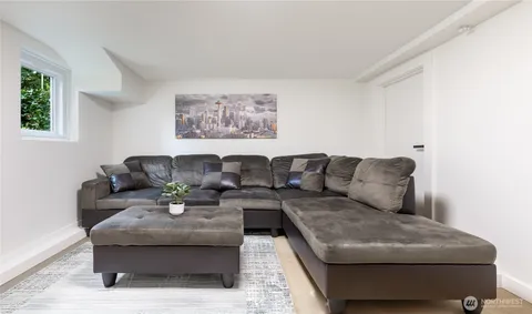 $639,000 | 14321 Interlake Avenue North, Unit A, Seattle, WA 98133