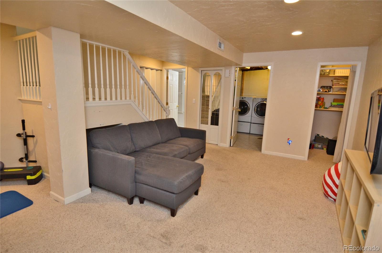 394 Southpark Road Highlands Ranch, CO 80126 - Photo 25 of 36 Gallery Image 25
