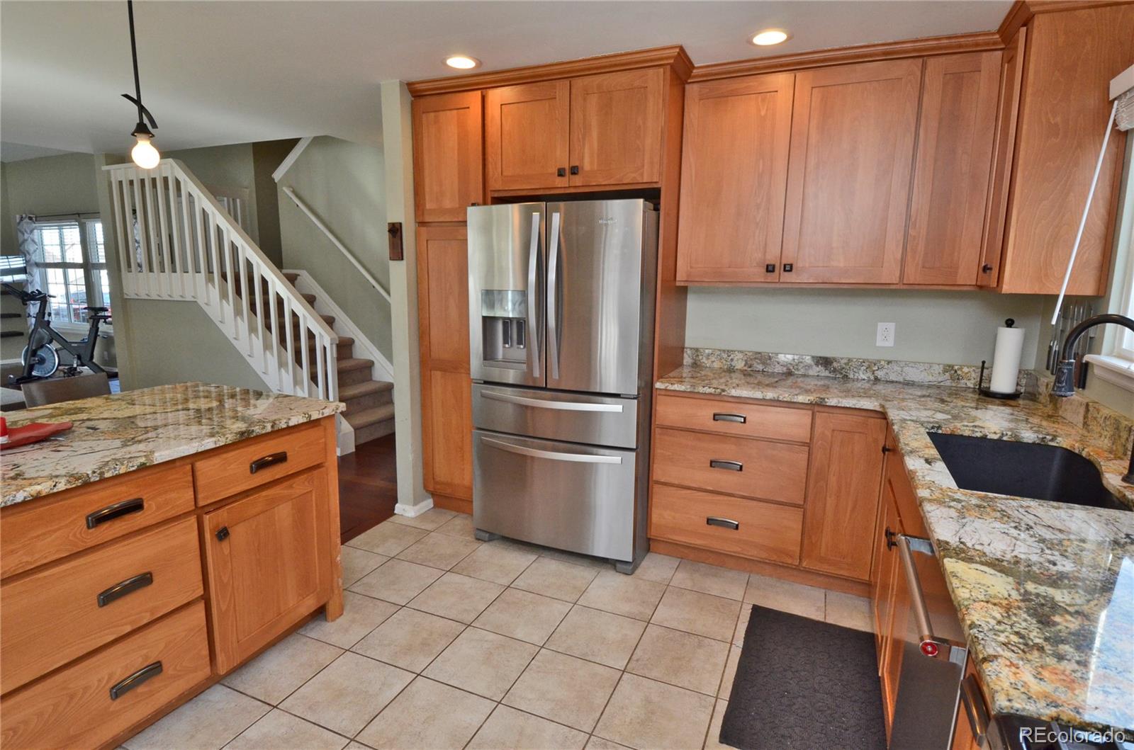 394 Southpark Road Highlands Ranch, CO 80126 - Photo 9 of 36 Gallery Image 9