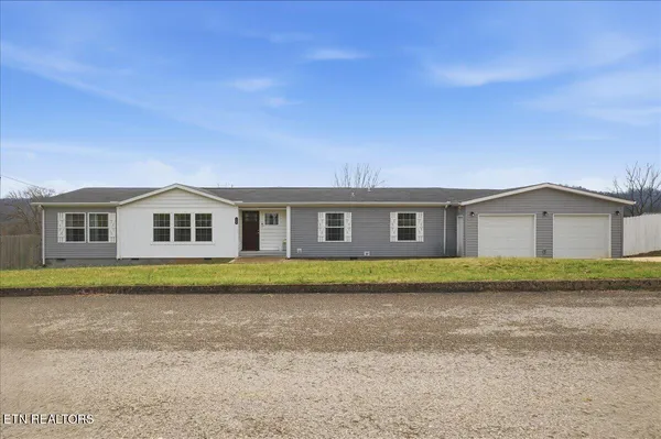 $339,000 | 158 Elaine Drive, Tazewell, TN 37879