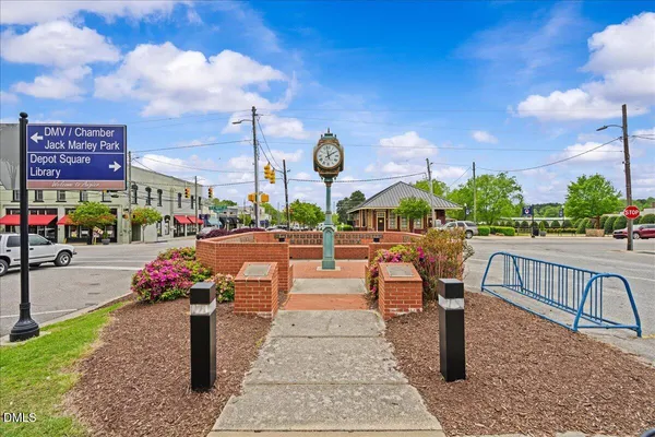 $247,705 | 40 Clementine Street, Unit 187, Angier, NC 27501