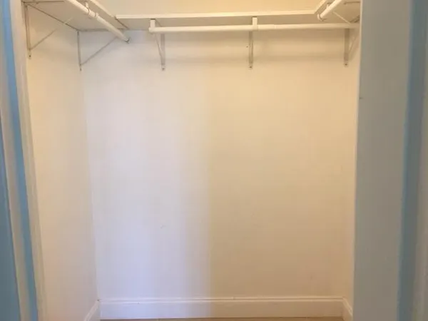 $1,800 | 4154 Inverrary Drive, Unit 407, Lauderhill, FL 33319