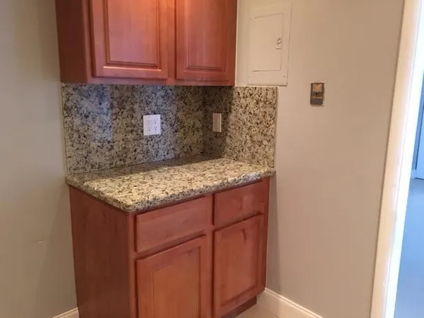 $1,800 | 4154 Inverrary Drive, Unit 407, Lauderhill, FL 33319