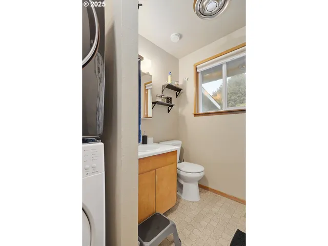 $399,000 | 614 5th Avenue, Dallesport, WA 98617