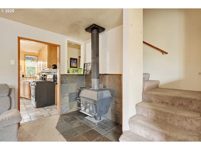 $399,000 | 614 5th Avenue, Dallesport, WA 98617