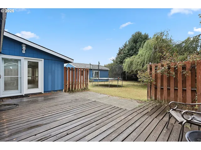 $399,000 | 614 5th Avenue, Dallesport, WA 98617