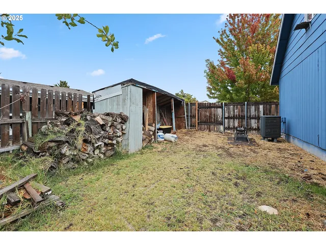 $399,000 | 614 5th Avenue, Dallesport, WA 98617