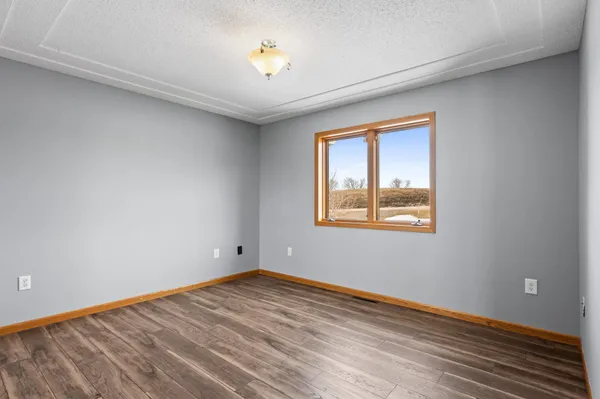 $799,900 | 15886 Svend Lane Northwest, Evansville, MN 56326