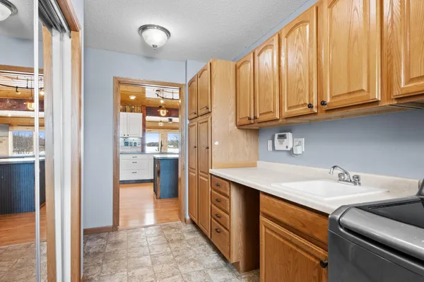 $799,900 | 15886 Svend Lane Northwest, Evansville, MN 56326