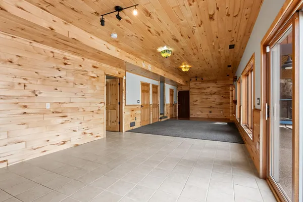 $799,900 | 15886 Svend Lane Northwest, Evansville, MN 56326