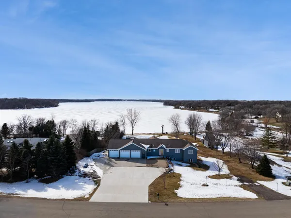 $799,900 | 15886 Svend Lane Northwest, Evansville, MN 56326