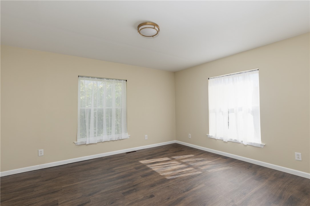 225 West 2nd Street Corning, NY 14830 - Photo 21 of 32