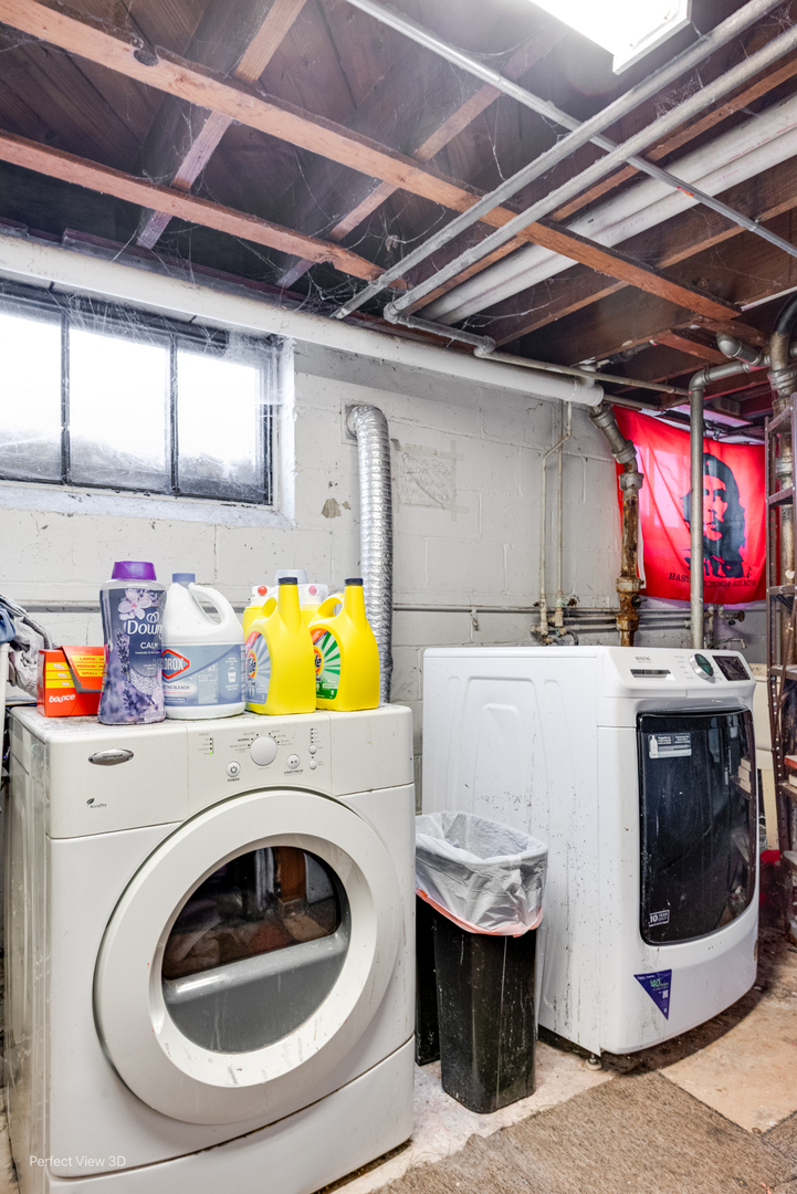 1020 Black Road Joliet, IL 60435 - Photo 15 of 18 a utility room with a washer and dryer