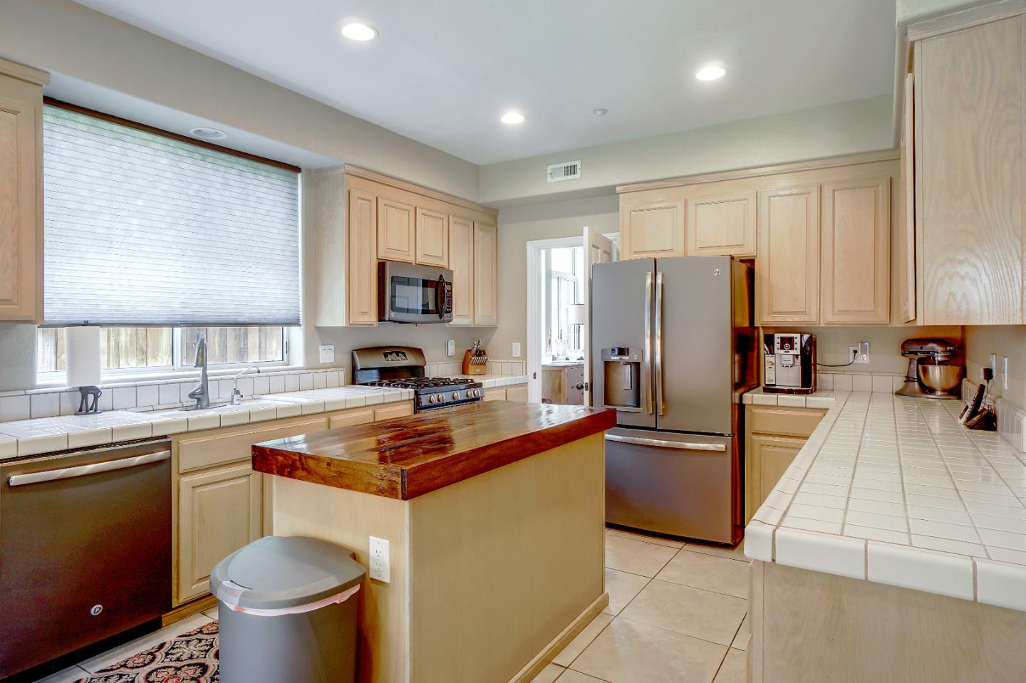 17641 River Run Road Salinas, CA 93908 - Photo 11 of 35 Gallery Image 11