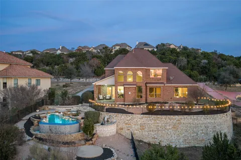 $1,445,000 | 2702 Lakehurst Road, Spicewood, TX 78669