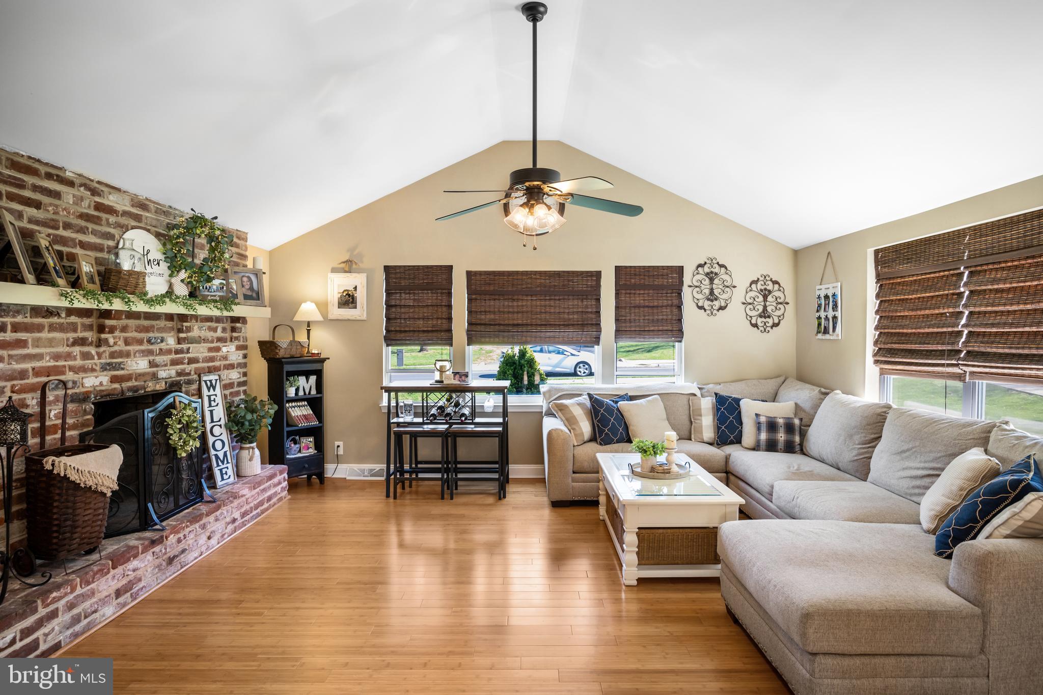 31 Conrow Road Delran, NJ 08075 - Photo 7 of 50