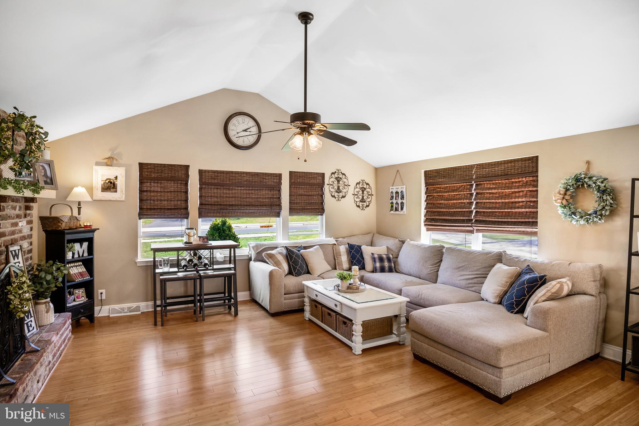 31 Conrow Road Delran, NJ 08075 - Photo 8 of 50