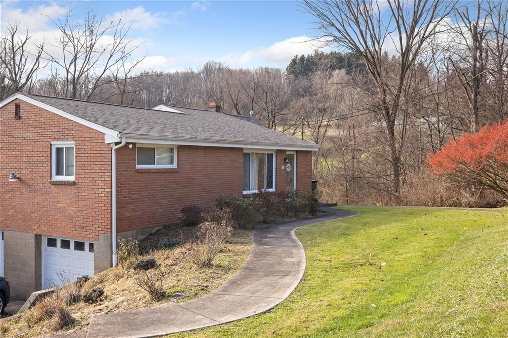 152 Denny Road Valencia, PA 16059 - Photo 1 of 25 Gallery Image 1
