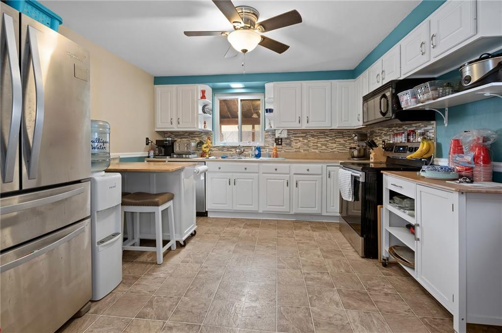 152 Denny Road Valencia, PA 16059 - Photo 6 of 25 Gallery Image 6