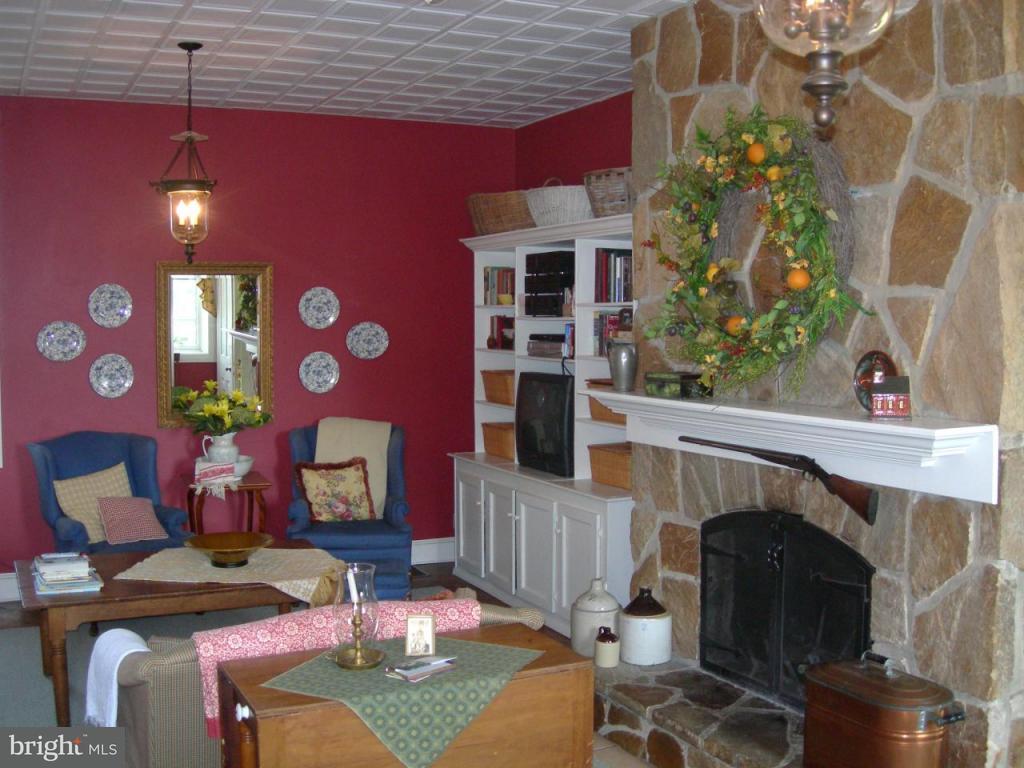 52 Pennsy Road New Providence, PA 17560 - Photo 3 of 12 Gallery Image 3