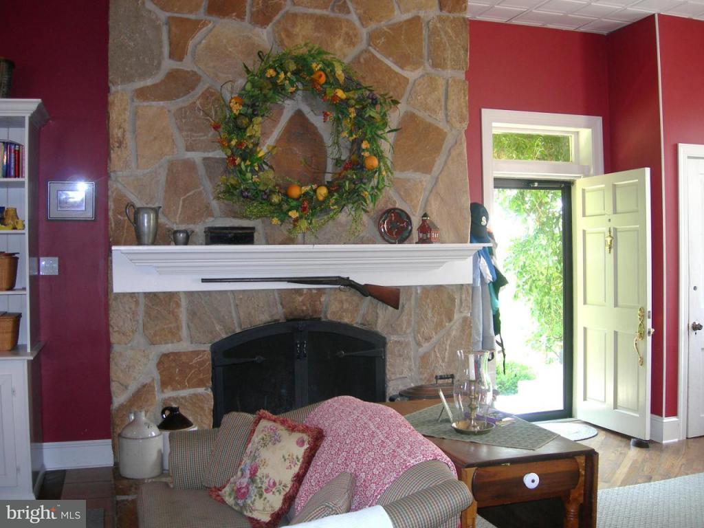 52 Pennsy Road New Providence, PA 17560 - Photo 4 of 12 Gallery Image 4