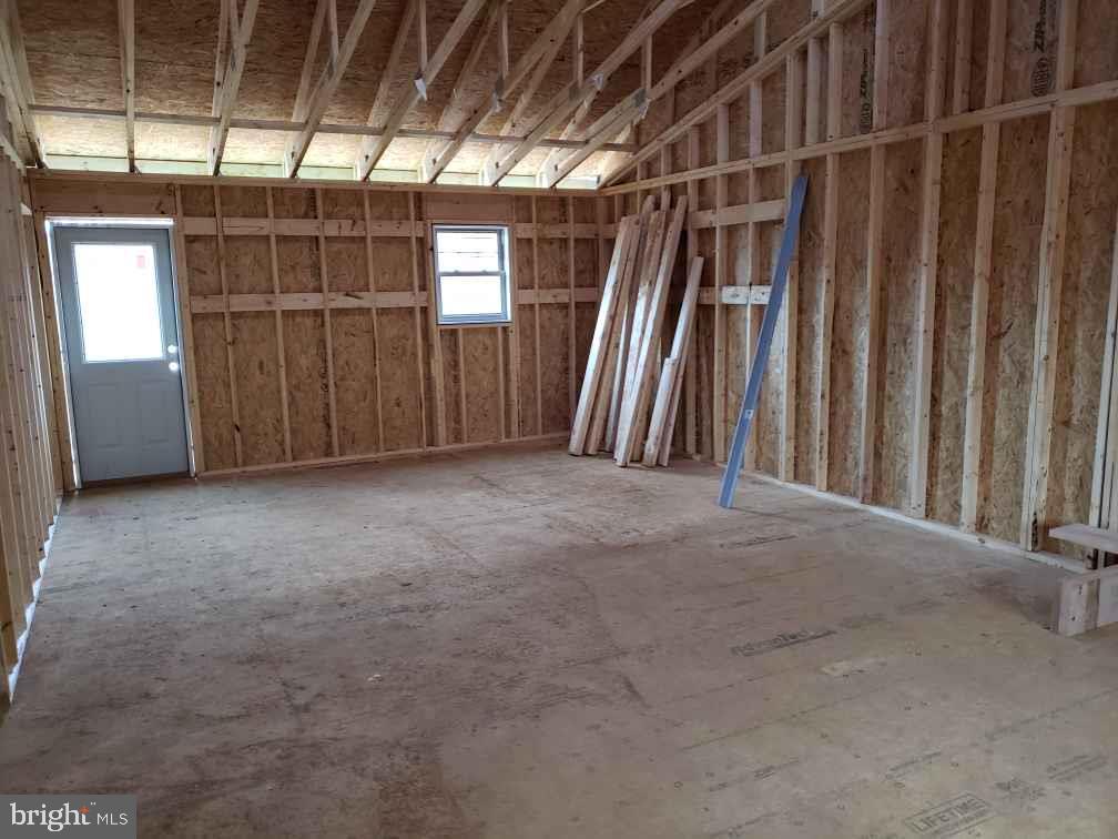 174 Heim-Jones Road Linden, VA 22642 - Photo 3 of 4 Interior Open Living area