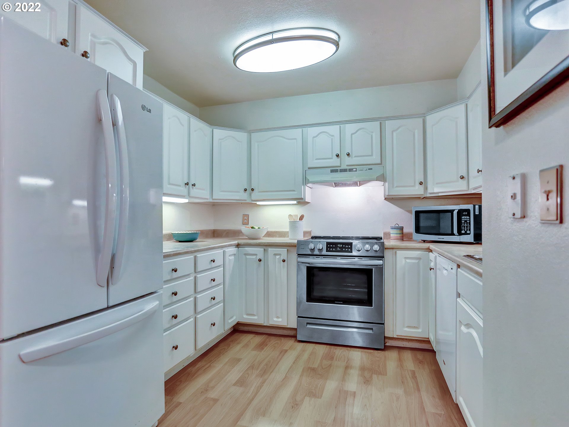 8720 Southwest Tualatin Road, Unit 111 Tualatin, OR 97062 - Photo 5 of 29 Gallery Image 5