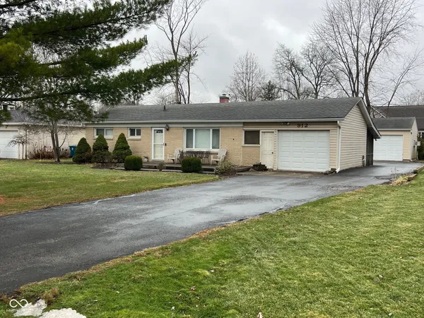 $499,500 | 912 West Auman Drive, Carmel, IN 46032