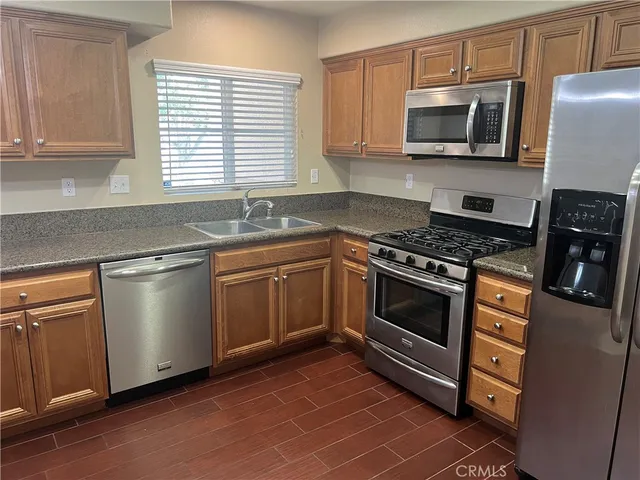 $585,000 | 1510 Orange Avenue, Unit 902, Redlands, CA 92373