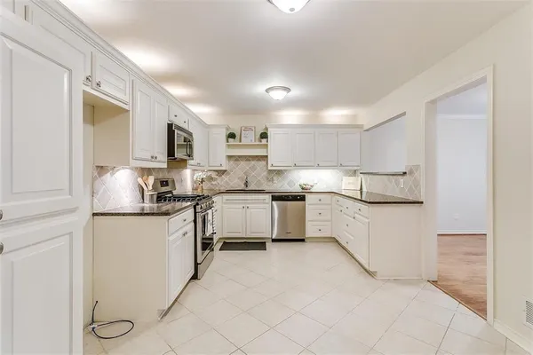 $3,195 | 10615 Boedeker Street, Dallas, TX 75230