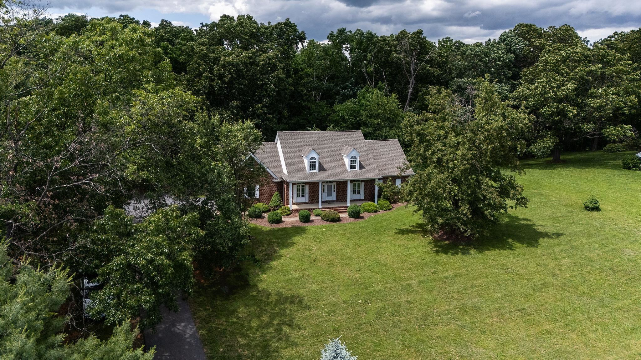 1872 B Spring Hill Road Staunton, VA 24401 - Photo 3 of 71 Gallery Image 3