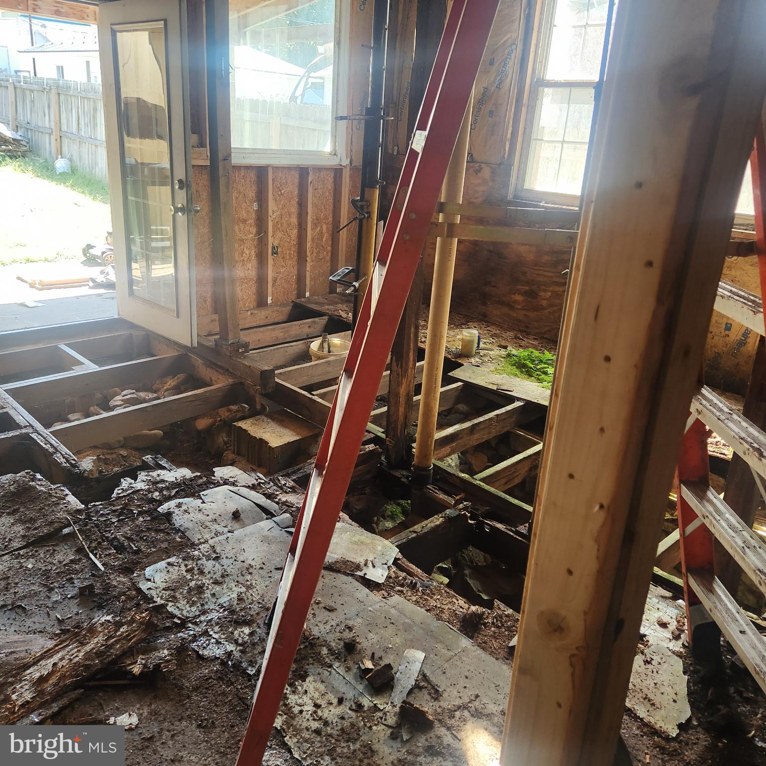 526 North 2nd Street Lykens, PA 17048 - Photo 16 of 38