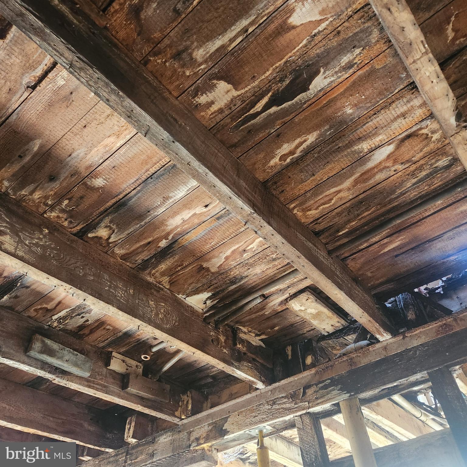 526 North 2nd Street Lykens, PA 17048 - Photo 20 of 38 a view of room