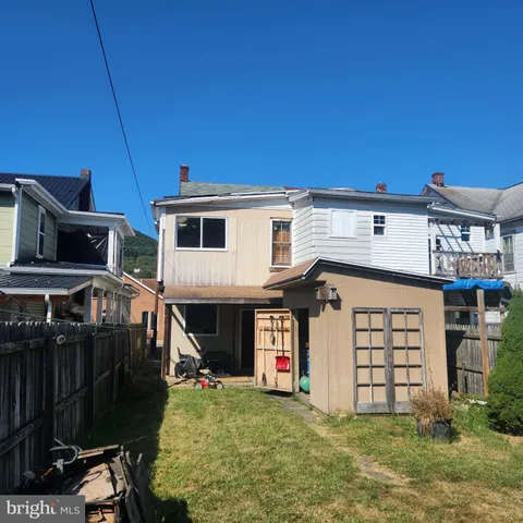 $29,995 | 526 North 2nd Street, Lykens, PA 17048