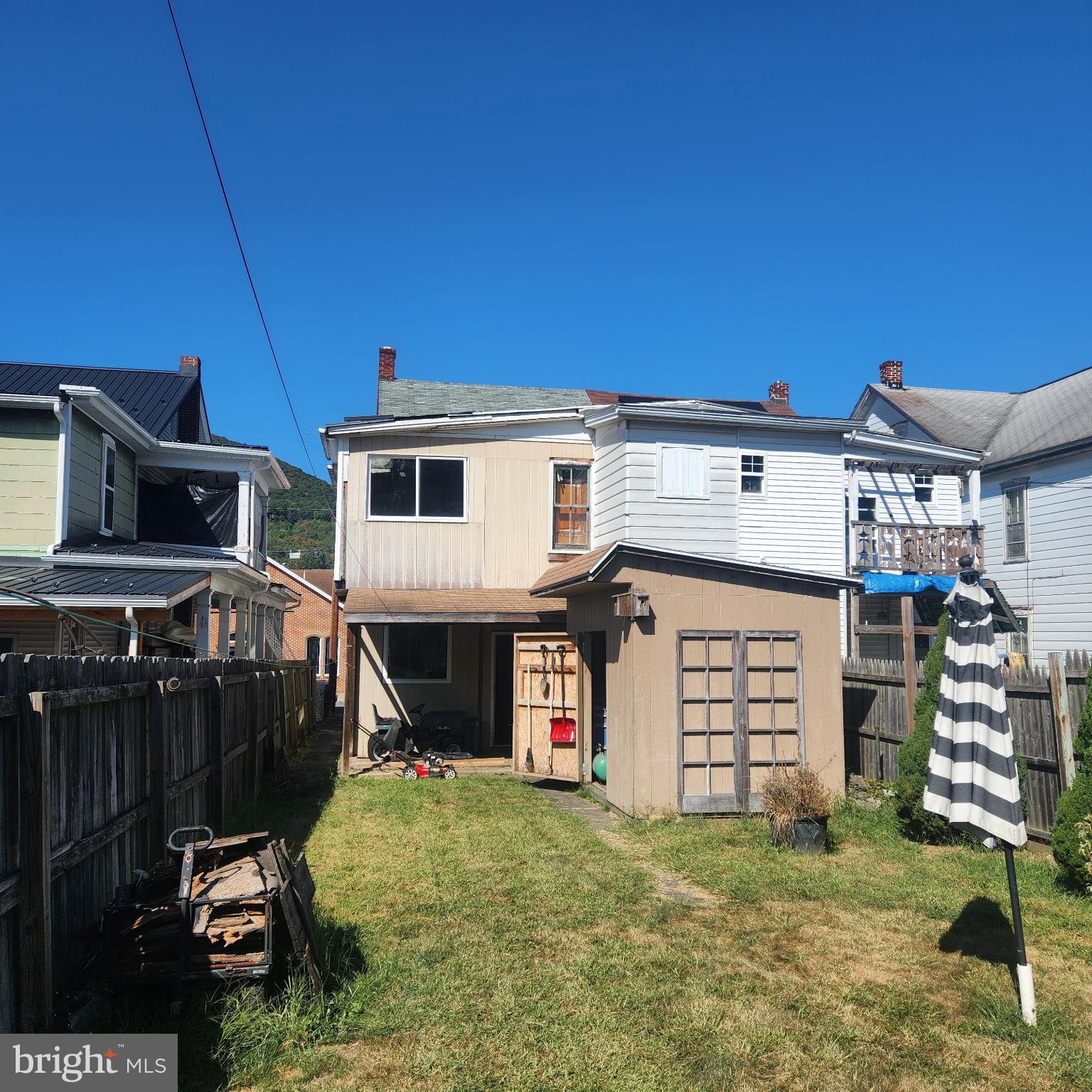 526 North 2nd Street Lykens, PA 17048 - Photo 10 of 38 front view of a house with a yard