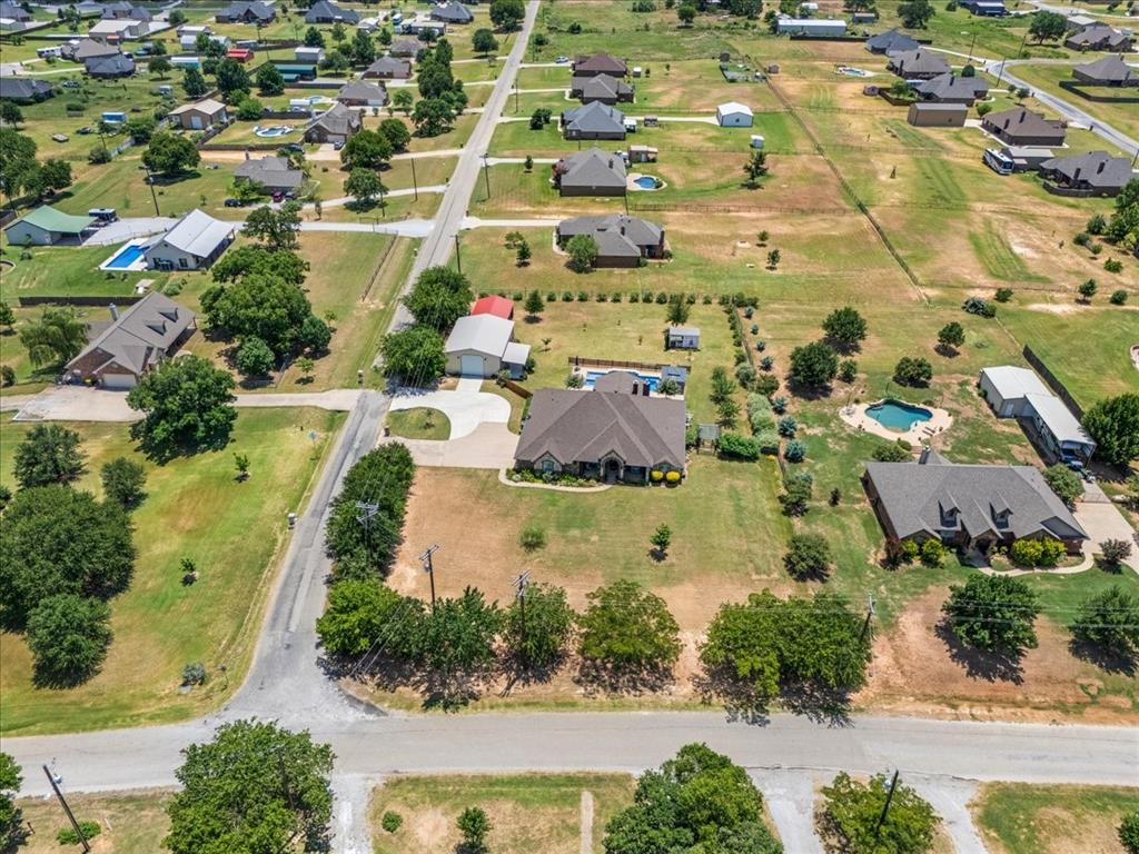 535 Christenberry Road Springtown, TX 76082 - Photo 30 of 39