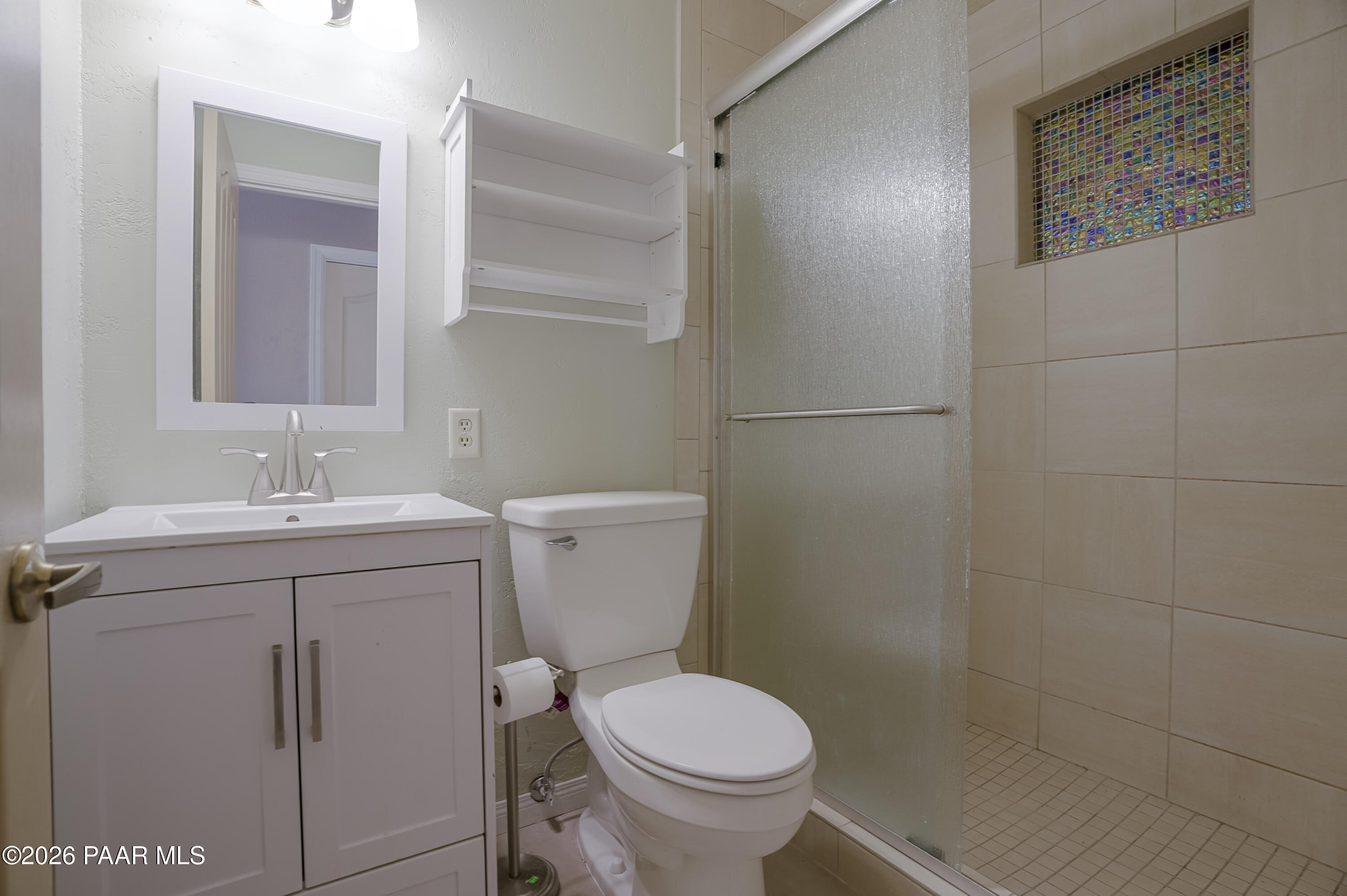 3015 Hozoni Road Prescott, AZ 86305 - Photo 29 of 65 Guest Bathroom